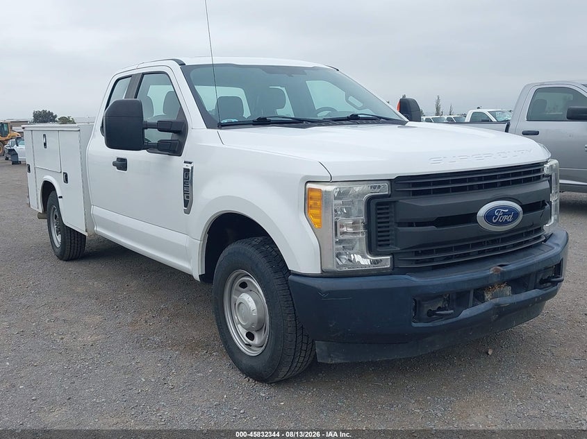 2017 FORD F-350 auction photo 1