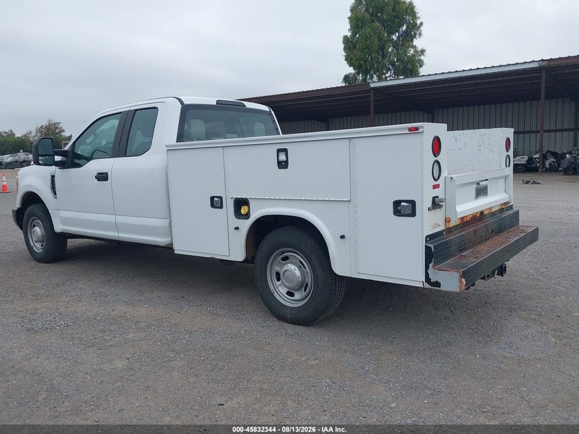 2017 FORD F-350 auction photo 3