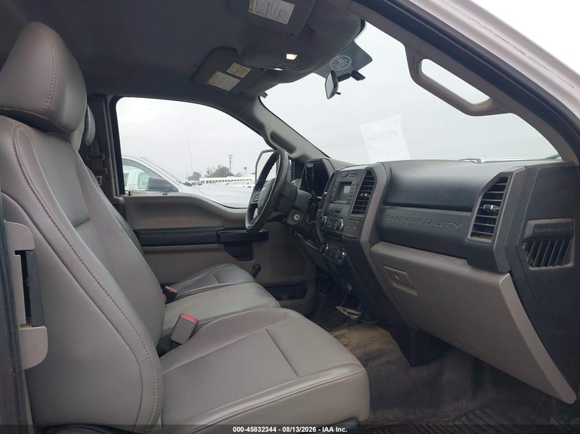 2017 FORD F-350 auction photo 5