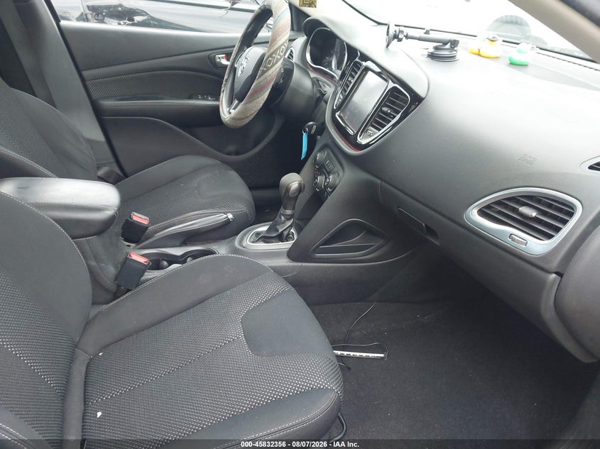 2016 DODGE DART auction photo 5