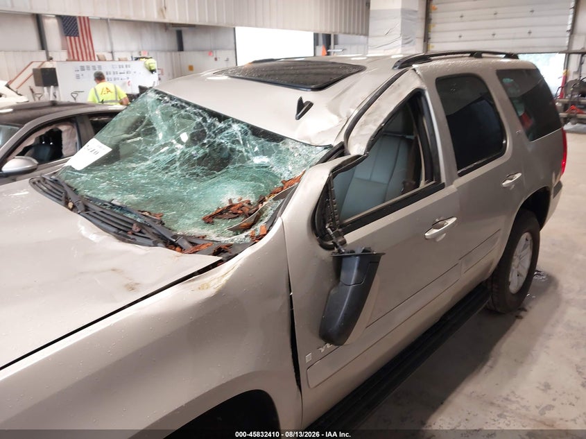 2007 GMC YUKON auction photo 6