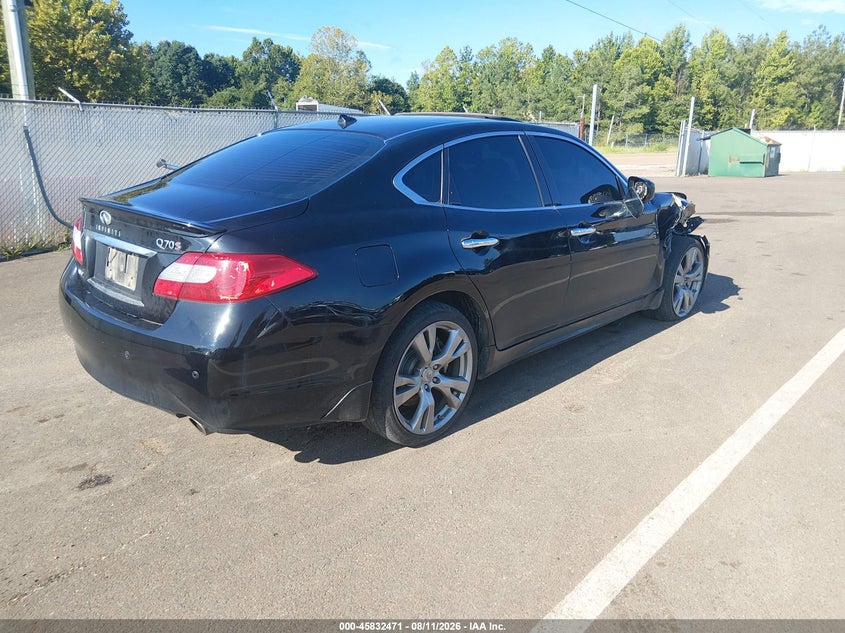 2014 INFINITI Q70 auction photo 4