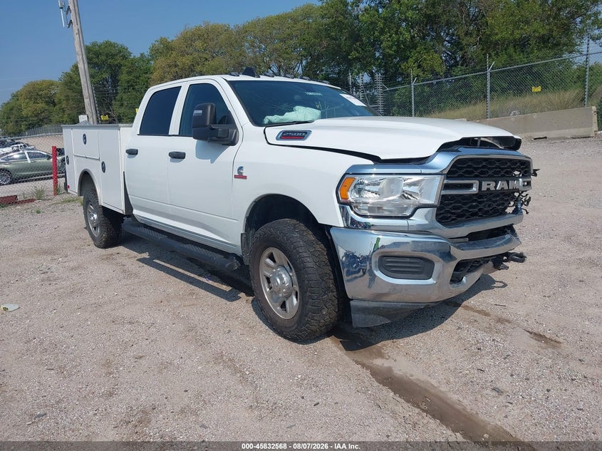 Vin: 3c6ur5hl6rg141027, lot: 46331469, ram 2500 tradesman  4x4 8' box 2024 img_1