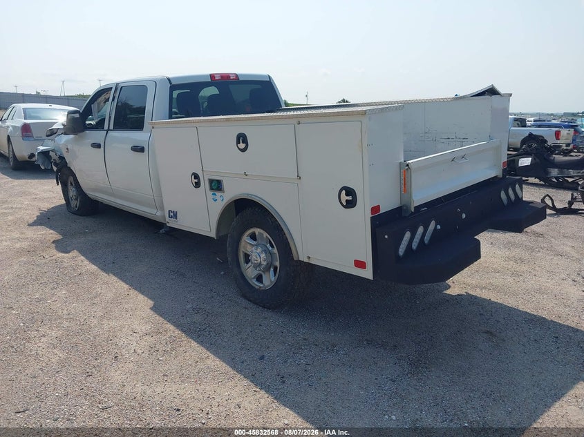 Vin: 3c6ur5hl6rg141027, lot: 46331469, ram 2500 tradesman  4x4 8' box 20243