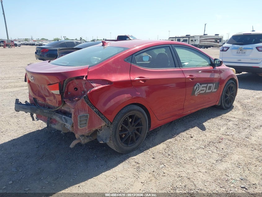 2016 HYUNDAI ELANTRA auction photo 4