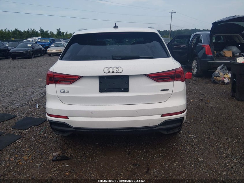 AUDI Q3 - zdjęcie 16