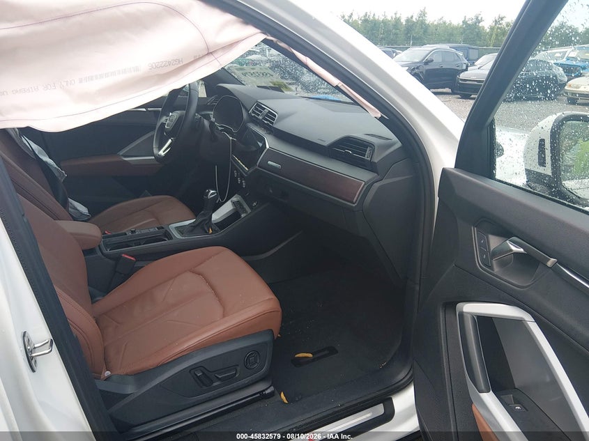 AUDI Q3 - zdjęcie 5