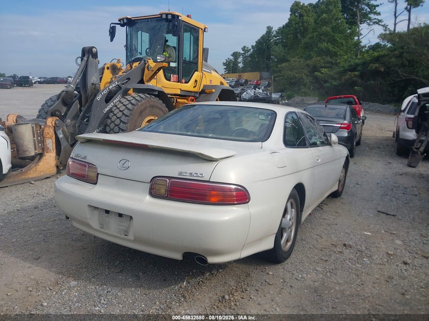 1999 LEXUS SC 300 auction photo 4
