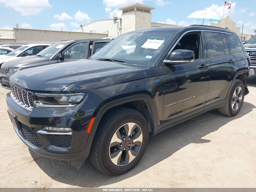 Vin: 1c4rjyb63s8704041, lot: 46331544, jeep grand cherokee 4xe 20252