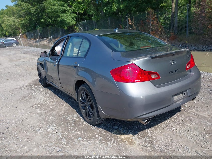 Vin: jn1cv6ar0fm651292, lot: 46331621, infiniti q40 20153