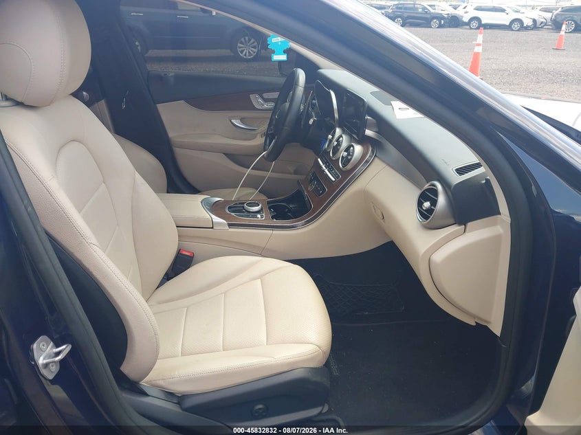 MERCEDES-BENZ C 300 - zdjęcie 5