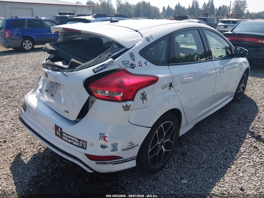 Vin: 1fadp3k28gl247259, lot: 46331759, ford focus se 20164