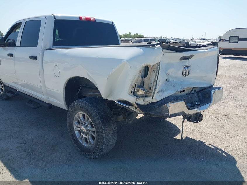 2014 RAM 2500 auction photo 6