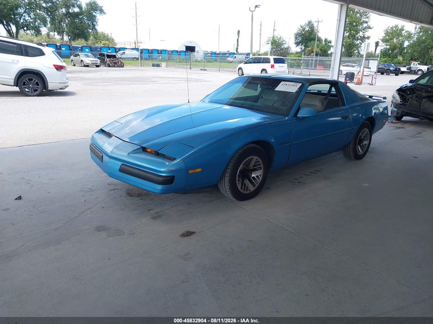 1989 PONTIAC FIREBIRD auction photo 2
