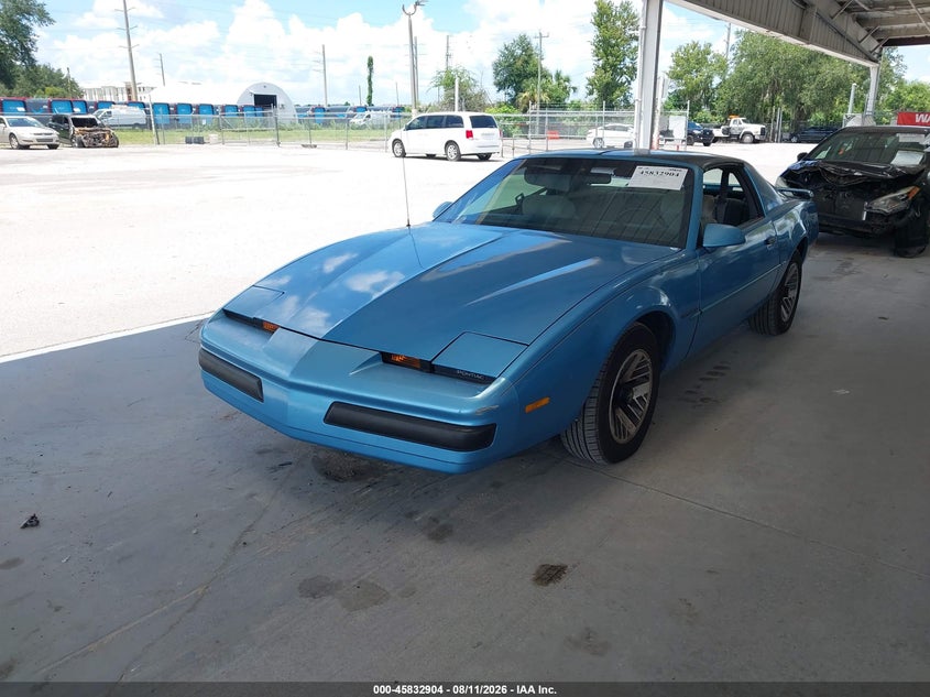 1989 PONTIAC FIREBIRD auction photo 6