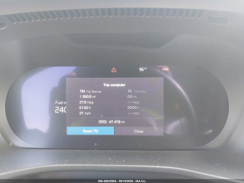 2024 VOLVO XC40 auction photo 7