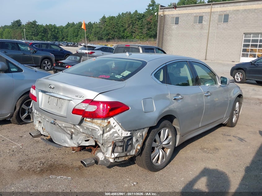 2011 INFINITI M37X auction photo 4