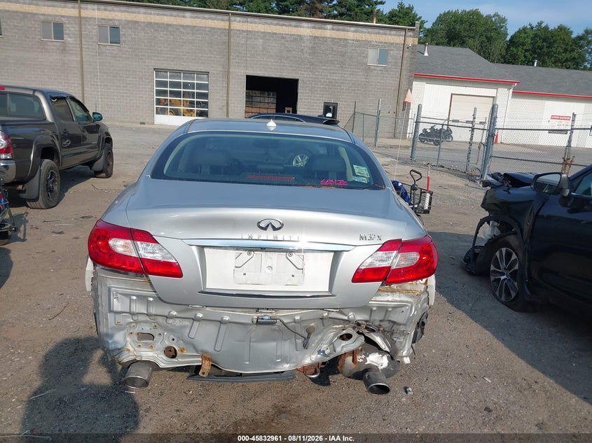 2011 INFINITI M37X auction photo 6