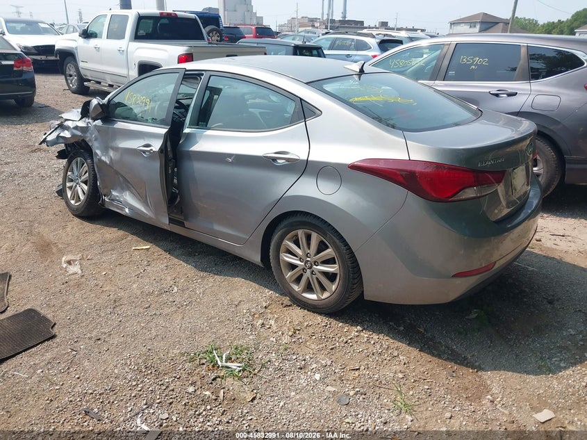2015 HYUNDAI ELANTRA auction photo 3