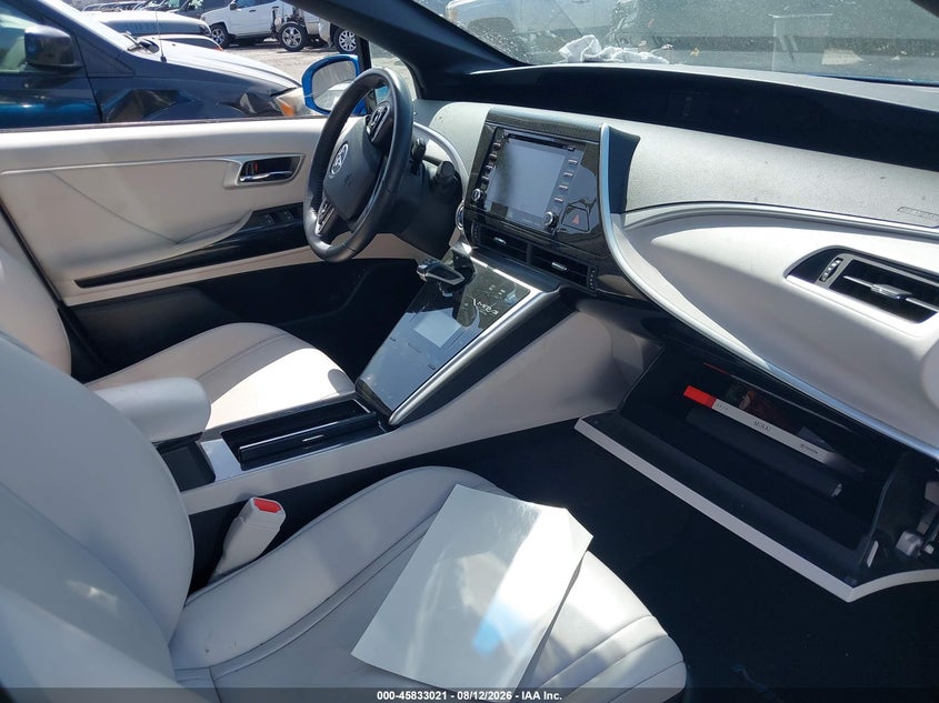 2019 TOYOTA MIRAI auction photo 5