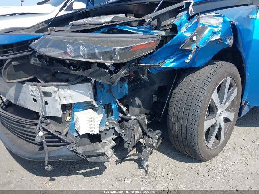 2019 TOYOTA MIRAI auction photo 6