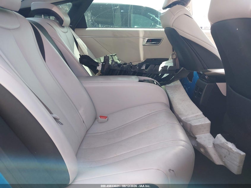 2019 TOYOTA MIRAI auction photo 8