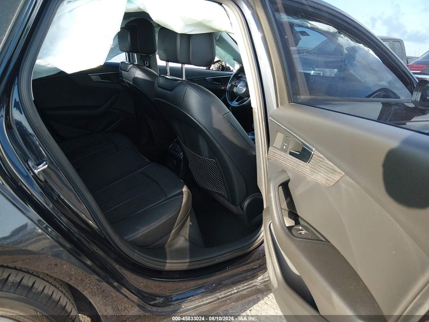2018 AUDI A4 auction photo 8