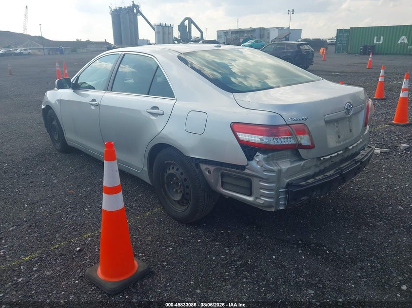 Vin: 4t1bf3ek0bu706282, lot: 46331987, toyota camry le 20113