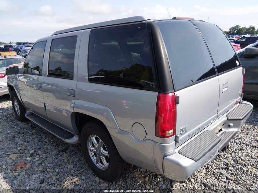 2000 GMC YUKON DENALI auction photo 3