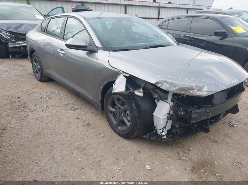 Vin: 3kpft4de8te293608, lot: 46331998, kia k4 lxs 2026 img_1