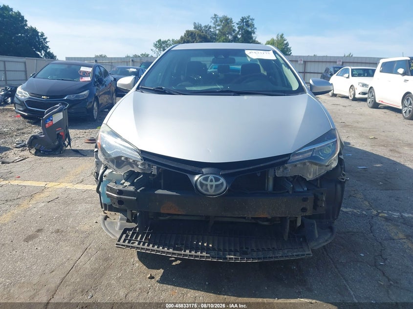 TOYOTA COROLLA - zdjęcie 12