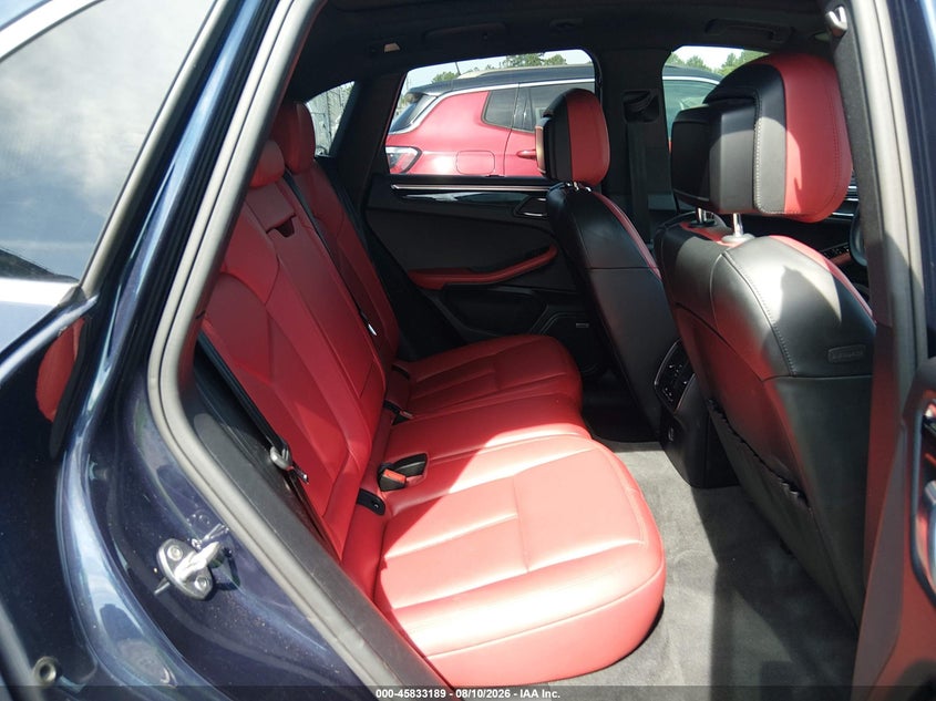 2018 PORSCHE MACAN auction photo 8