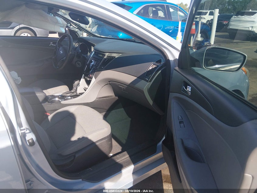 2013 HYUNDAI SONATA auction photo 5