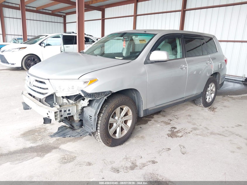 Vin: 5tdzk3eh9cs073483, lot: 46332246, toyota highlander base v6 20122