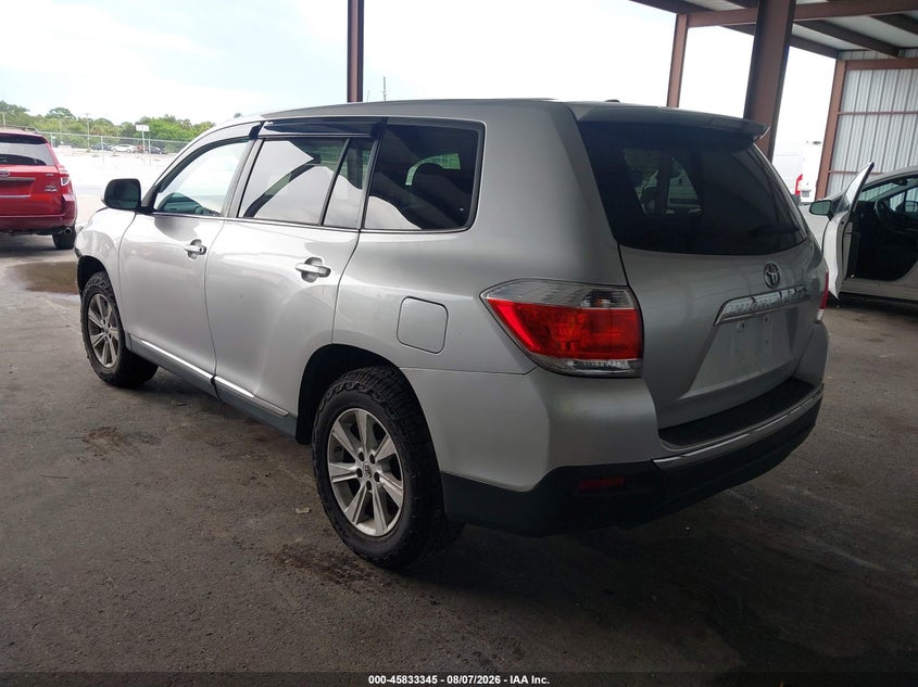 Vin: 5tdzk3eh9cs073483, lot: 46332246, toyota highlander base v6 20123