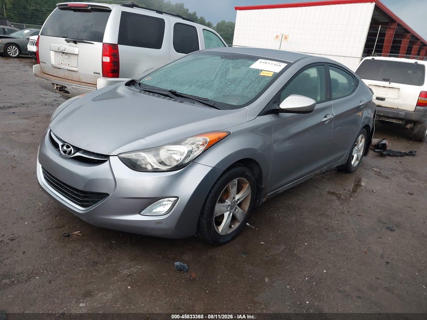 2013 Hyundai Elantra Gls, Rear, IAAI, VIN KMHDH4AE7DU501327 — photo 2