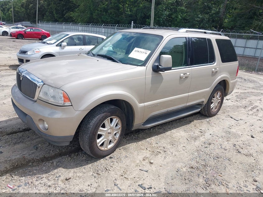 2004 LINCOLN AVIATOR auction photo 2