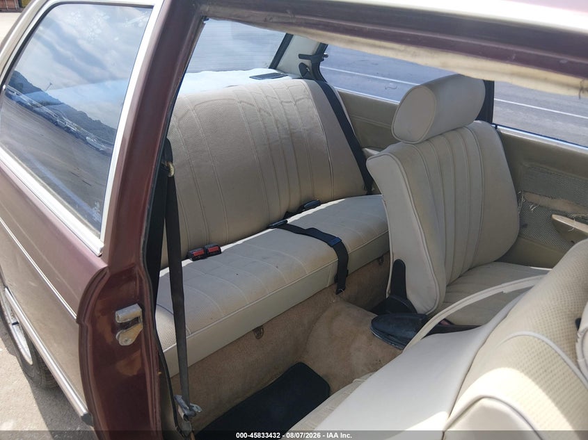 1983 BMW 320 auction photo 8