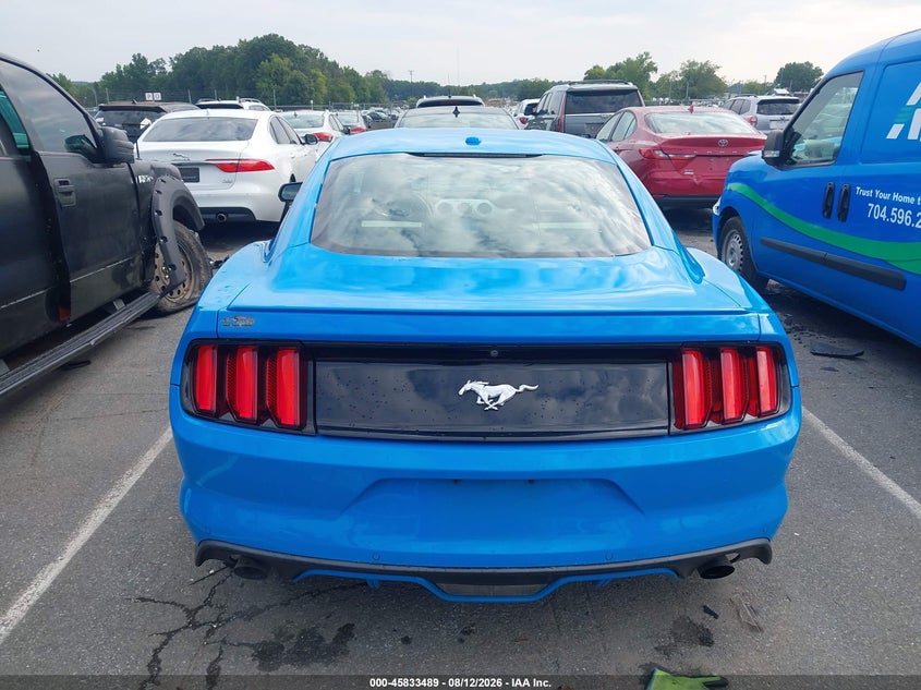 FORD MUSTANG - zdjęcie 16