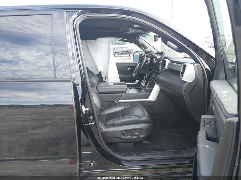 TOYOTA TUNDRA - zdjęcie 5
