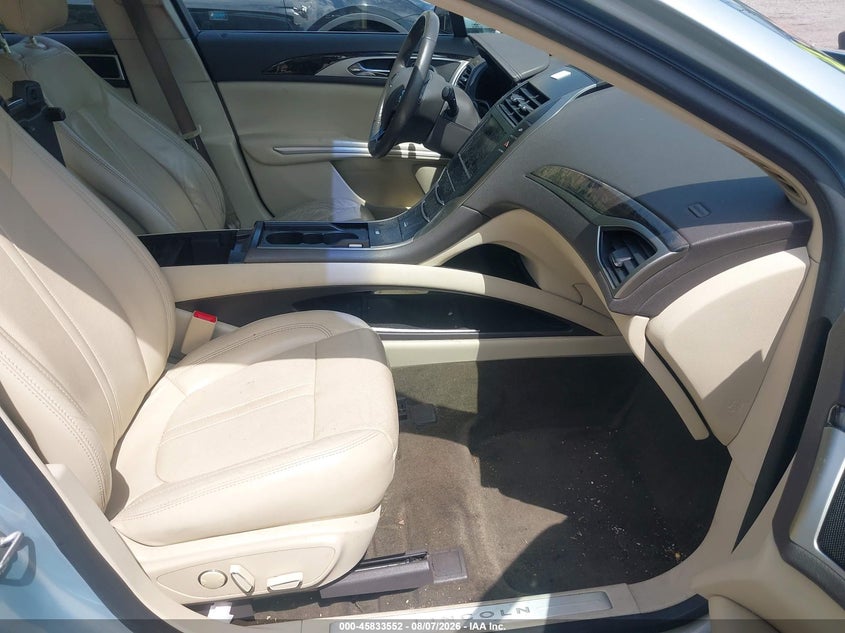 2014 LINCOLN MKZ HYBRID auction photo 5