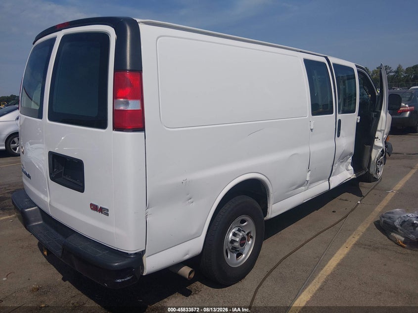 2019 GMC SAVANA 2500 auction photo 4