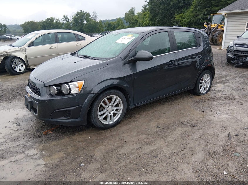 2016 Chevrolet Sonic, Правый бок, IAAI, VIN 1G1JC6SB3G4163718 — фото 2
