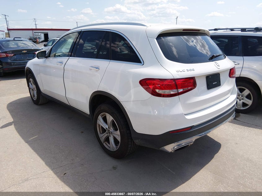 2018 MERCEDES-BENZ GLC 300 auction photo 3