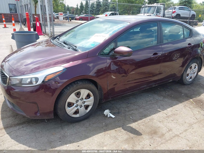 2017 KIA FORTE auction photo 6
