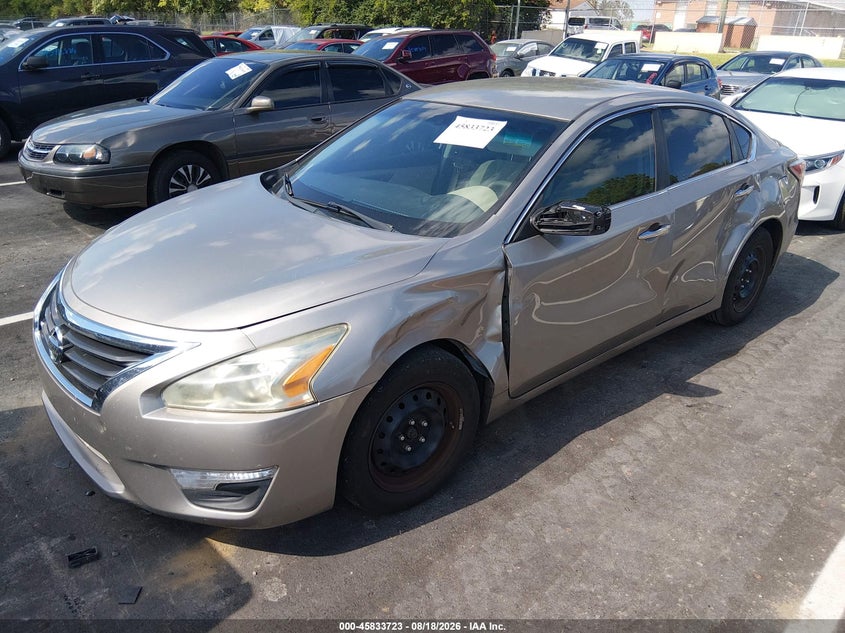 2015 NISSAN ALTIMA auction photo 2
