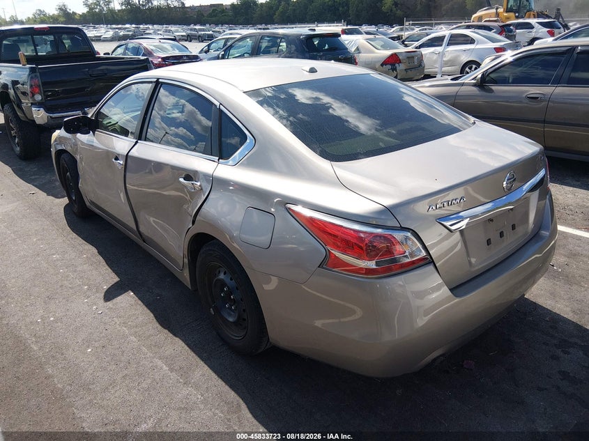 2015 NISSAN ALTIMA auction photo 3