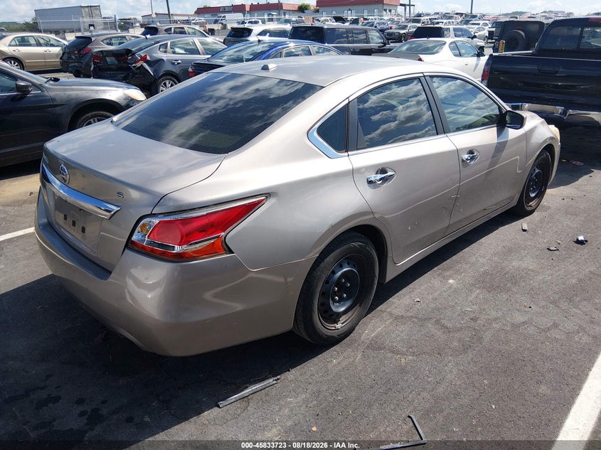 2015 NISSAN ALTIMA auction photo 4