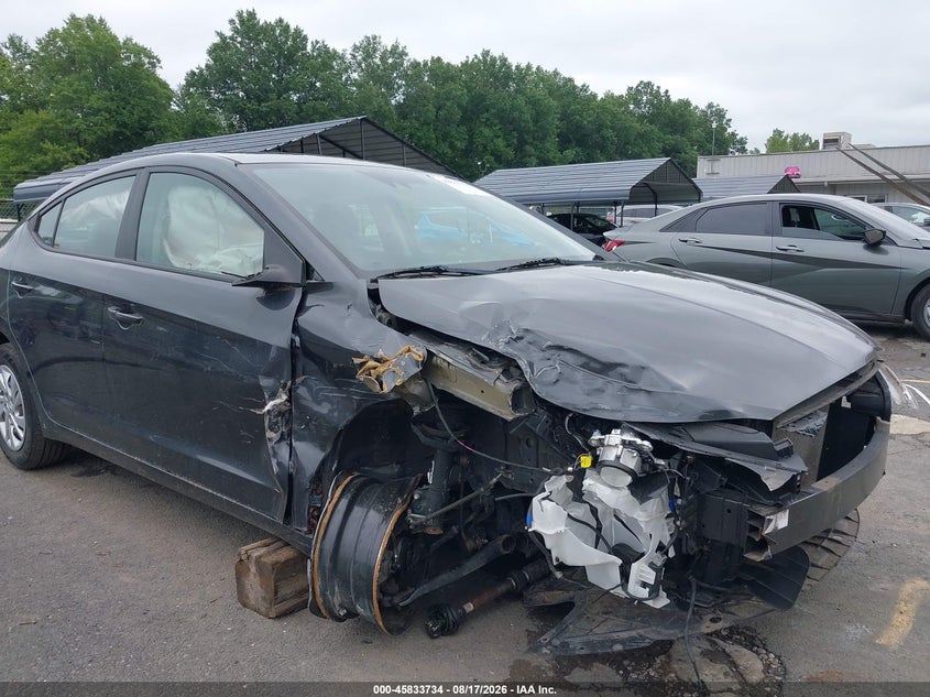 2020 HYUNDAI ELANTRA SE · Фото 6