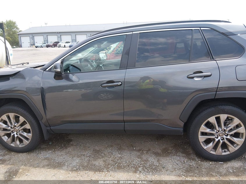 TOYOTA RAV4 - zdjęcie 14